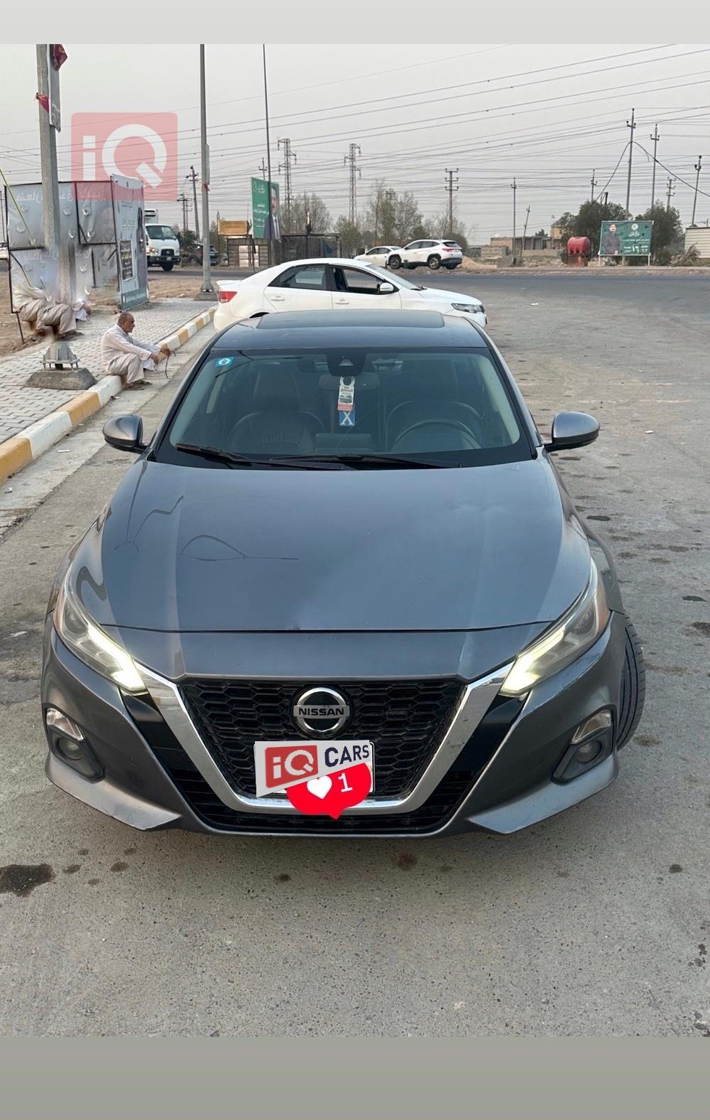 نيسان ألتيما